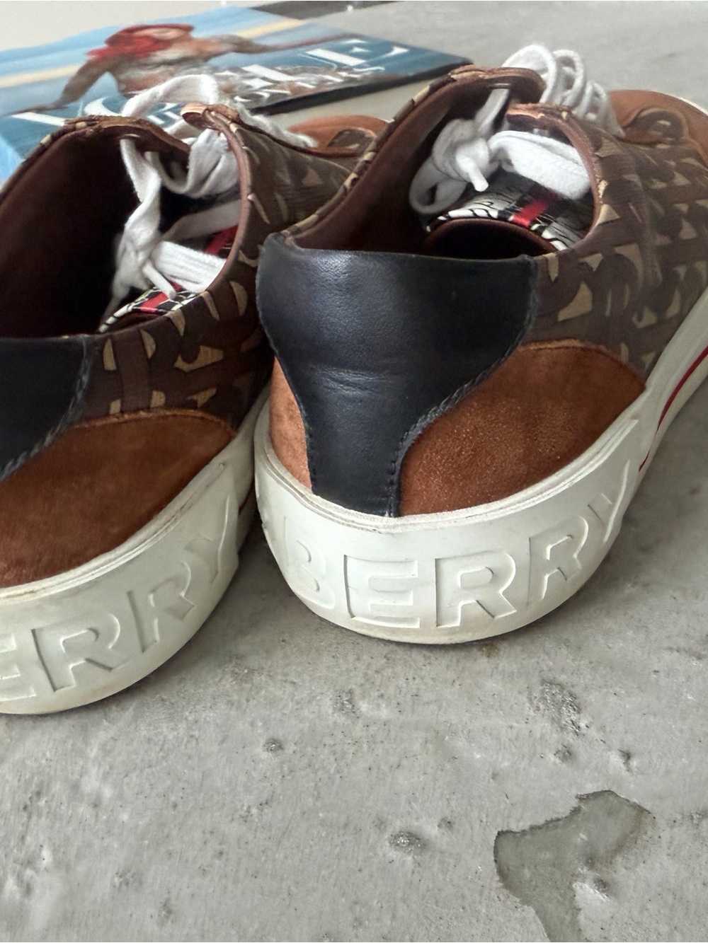 Burberry Brown TB Monogram Low-Top Sneaker size 40 or 7 US - Picture 6 of 8